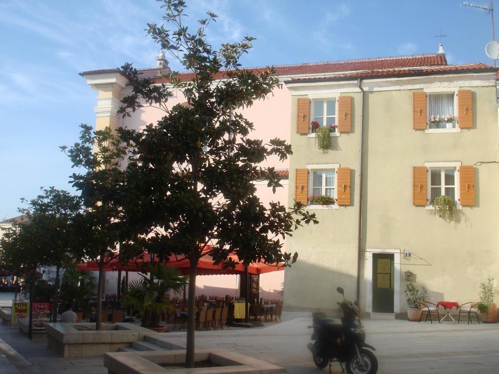 Apartment Istriana โปเรช ห้อง รูปภาพ
